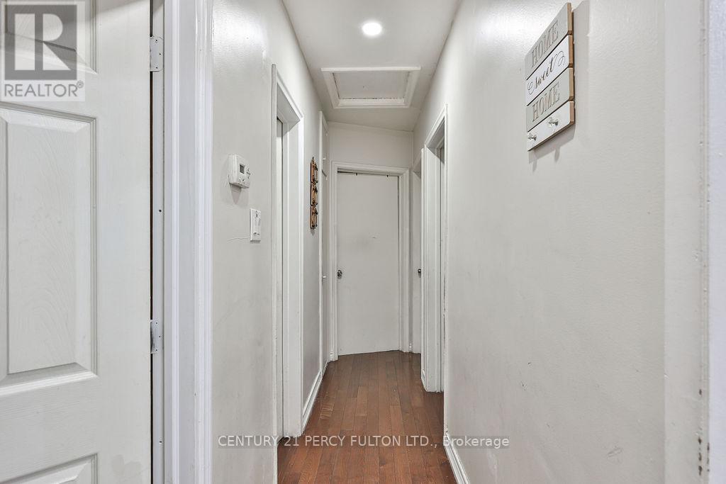 8 Kilpatrick Place, Toronto, Ontario  M1R 2A8 - Photo 12 - E12939176