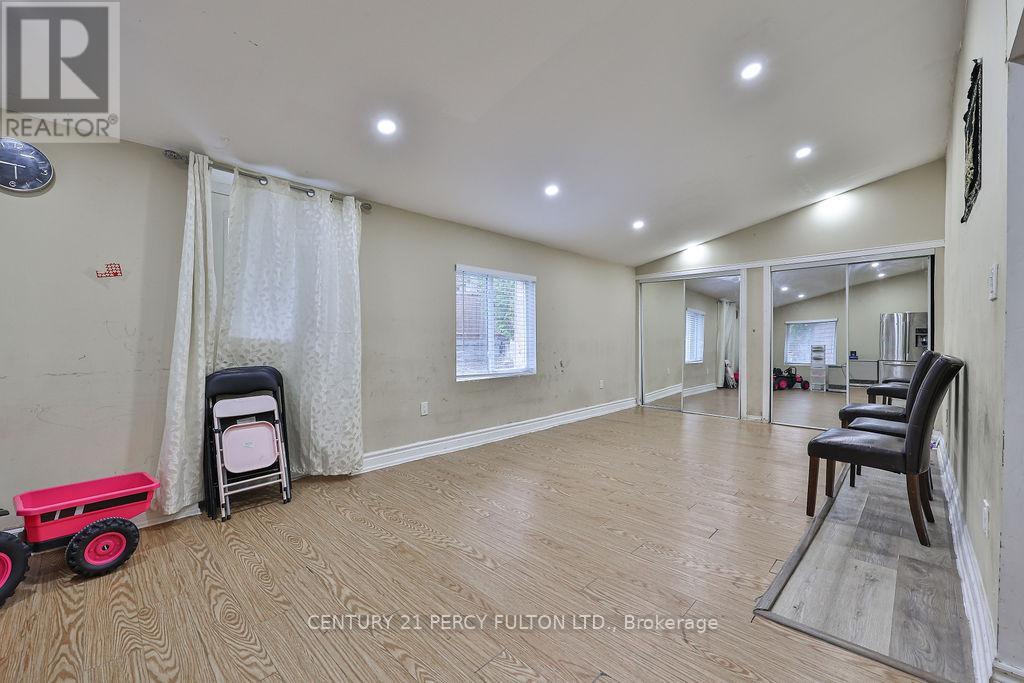 8 Kilpatrick Place, Toronto, Ontario  M1R 2A8 - Photo 28 - E12939176