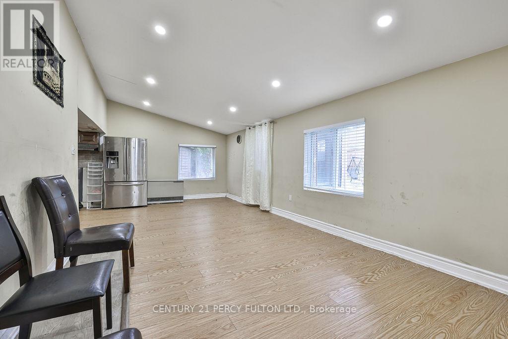 8 Kilpatrick Place, Toronto, Ontario  M1R 2A8 - Photo 31 - E12939176