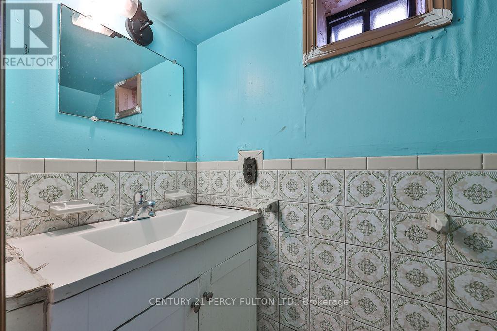 8 Kilpatrick Place, Toronto, Ontario  M1R 2A8 - Photo 37 - E12939176