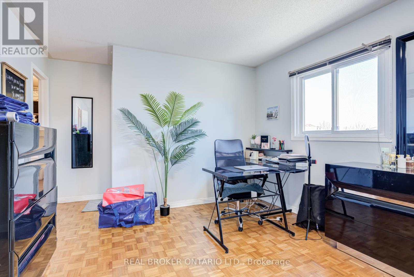 27 Alicewood Drive, Markham, Ontario  L3S 3E3 - Photo 35 - N12971288