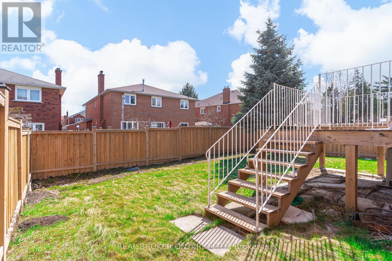 27 Alicewood Drive, Markham, Ontario  L3S 3E3 - Photo 47 - N12971288