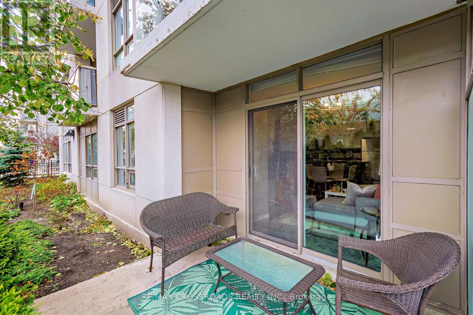 114 - 812 Lansdowne Avenue, Toronto, Ontario  M6H 4K5 - Photo 24 - W12972660