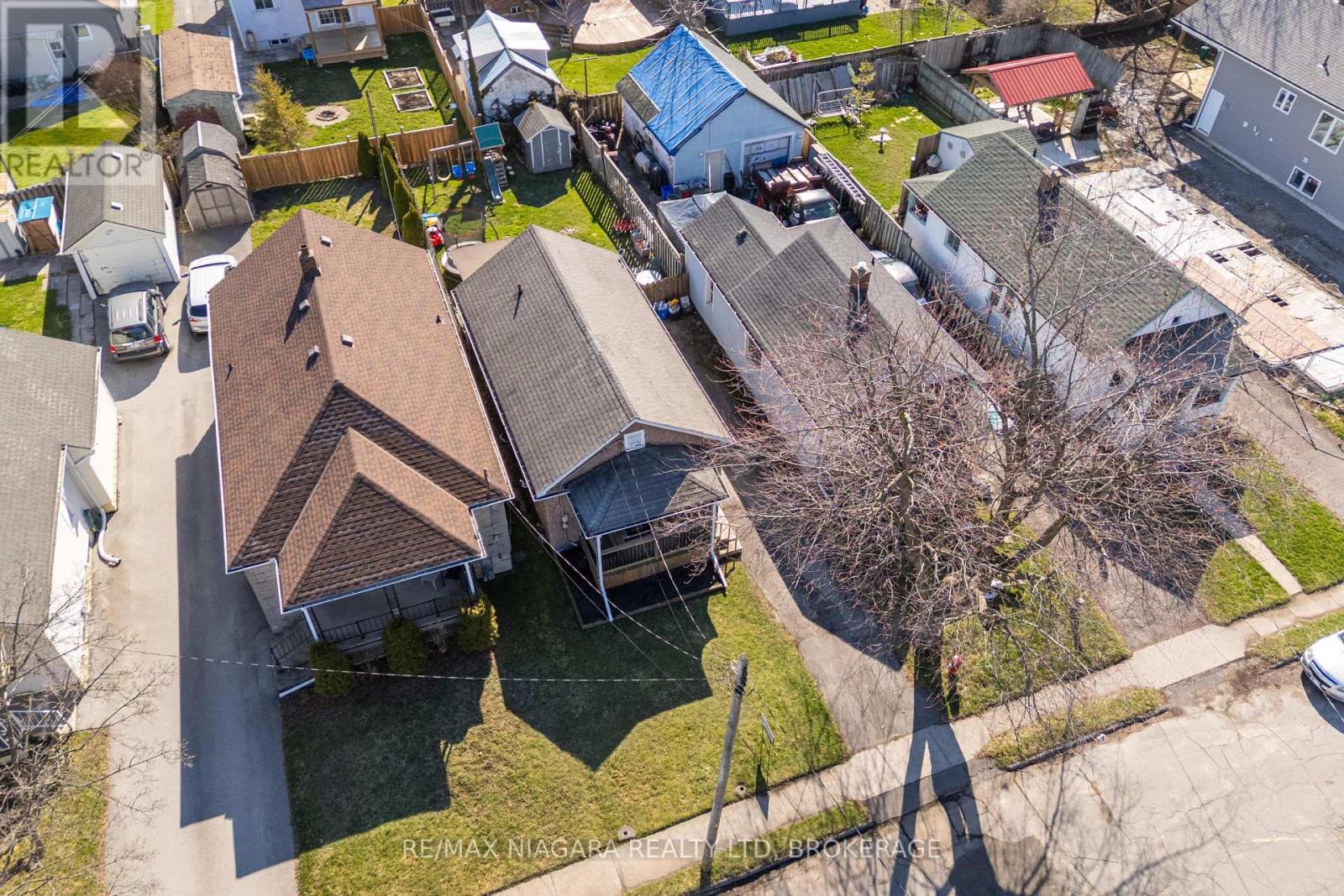 110 Mcalpine Avenue S, Welland, Ontario  L3B 1T6 - Photo 15 - X12989470