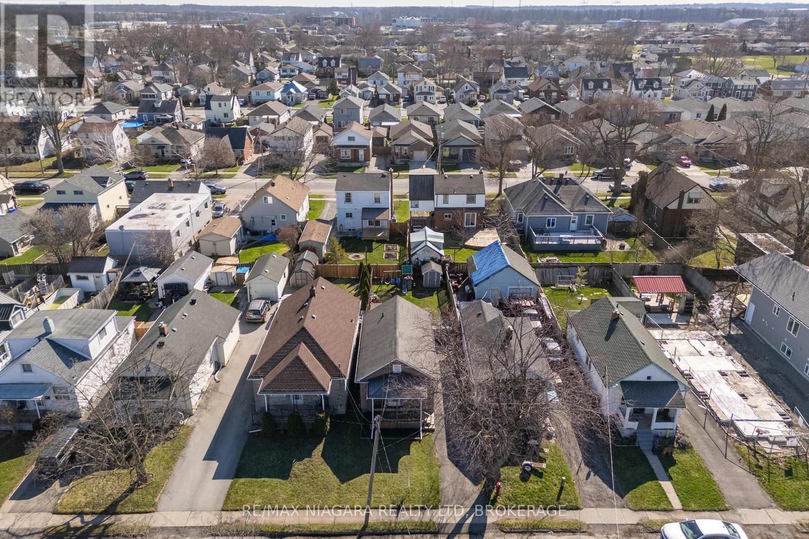 110 Mcalpine Avenue S, Welland, Ontario  L3B 1T6 - Photo 16 - X12989470