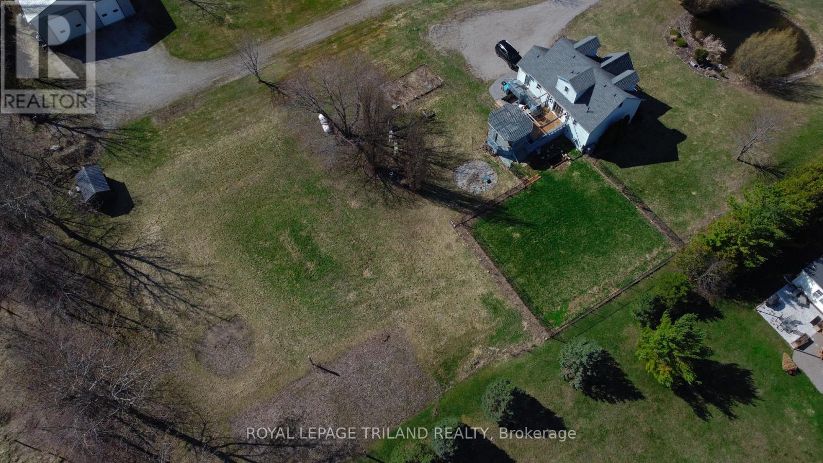 7603 Zion Line, Warwick, Ontario  N0M 2S0 - Photo 40 - X12913332