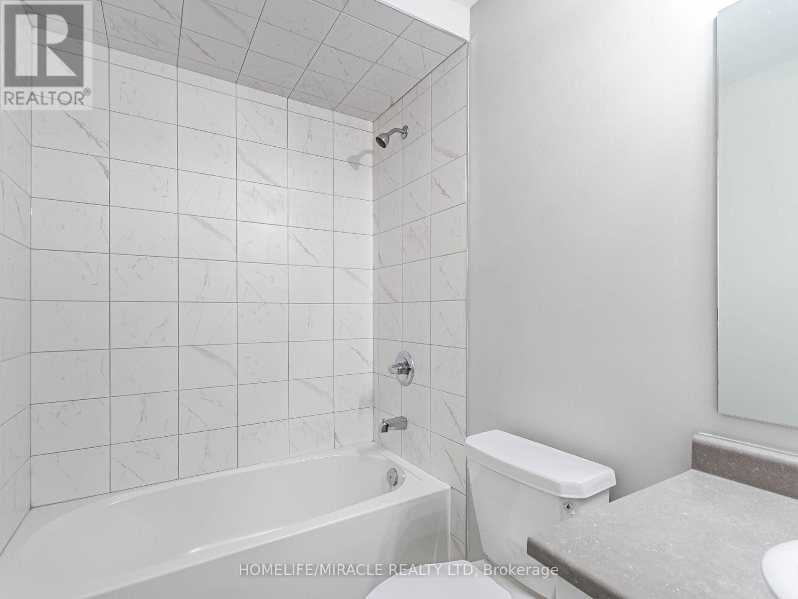 140 Aquasanta Crescent, Hamilton, Ontario  L9B 0J8 - Photo 38 - X12985988