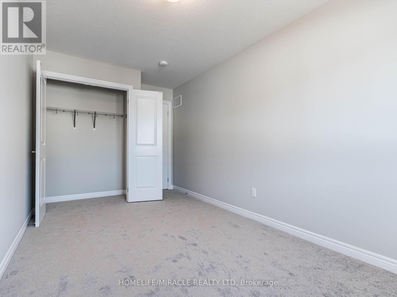 140 Aquasanta Crescent, Hamilton, Ontario  L9B 0J8 - Photo 32 - X12985988