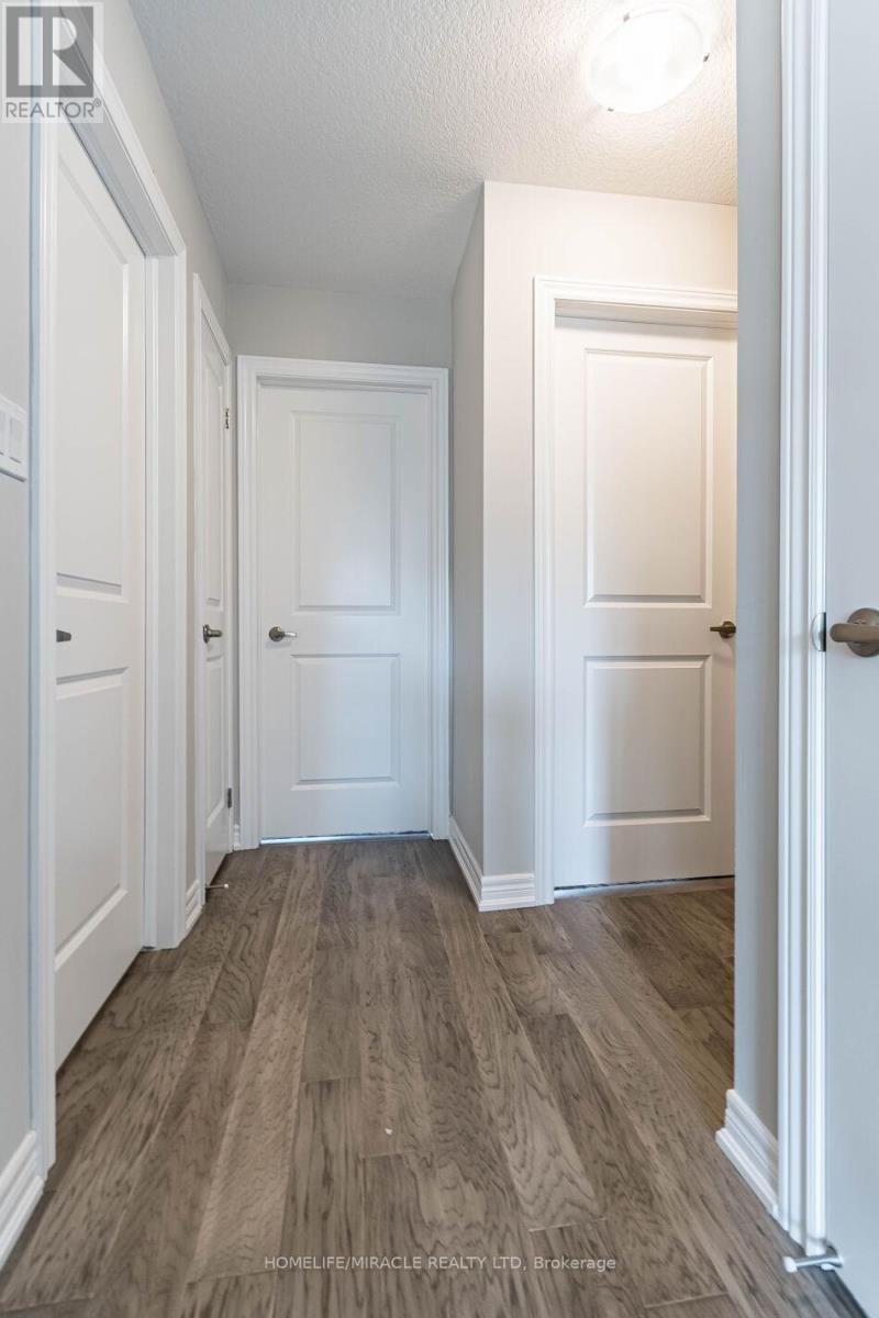 140 Aquasanta Crescent, Hamilton, Ontario  L9B 0J8 - Photo 41 - X12985988