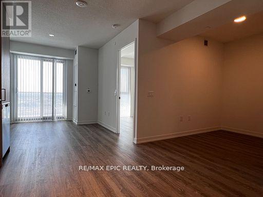 2210 - 195 Commerce Street, Vaughan, Ontario  L4K 0P9 - Photo 14 - N12989394