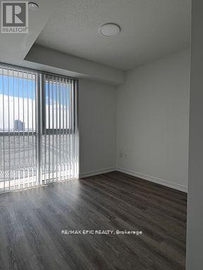 2210 - 195 Commerce Street, Vaughan, Ontario  L4K 0P9 - Photo 8 - N12989394