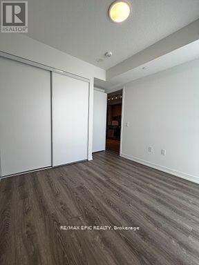 2210 - 195 Commerce Street, Vaughan, Ontario  L4K 0P9 - Photo 9 - N12989394