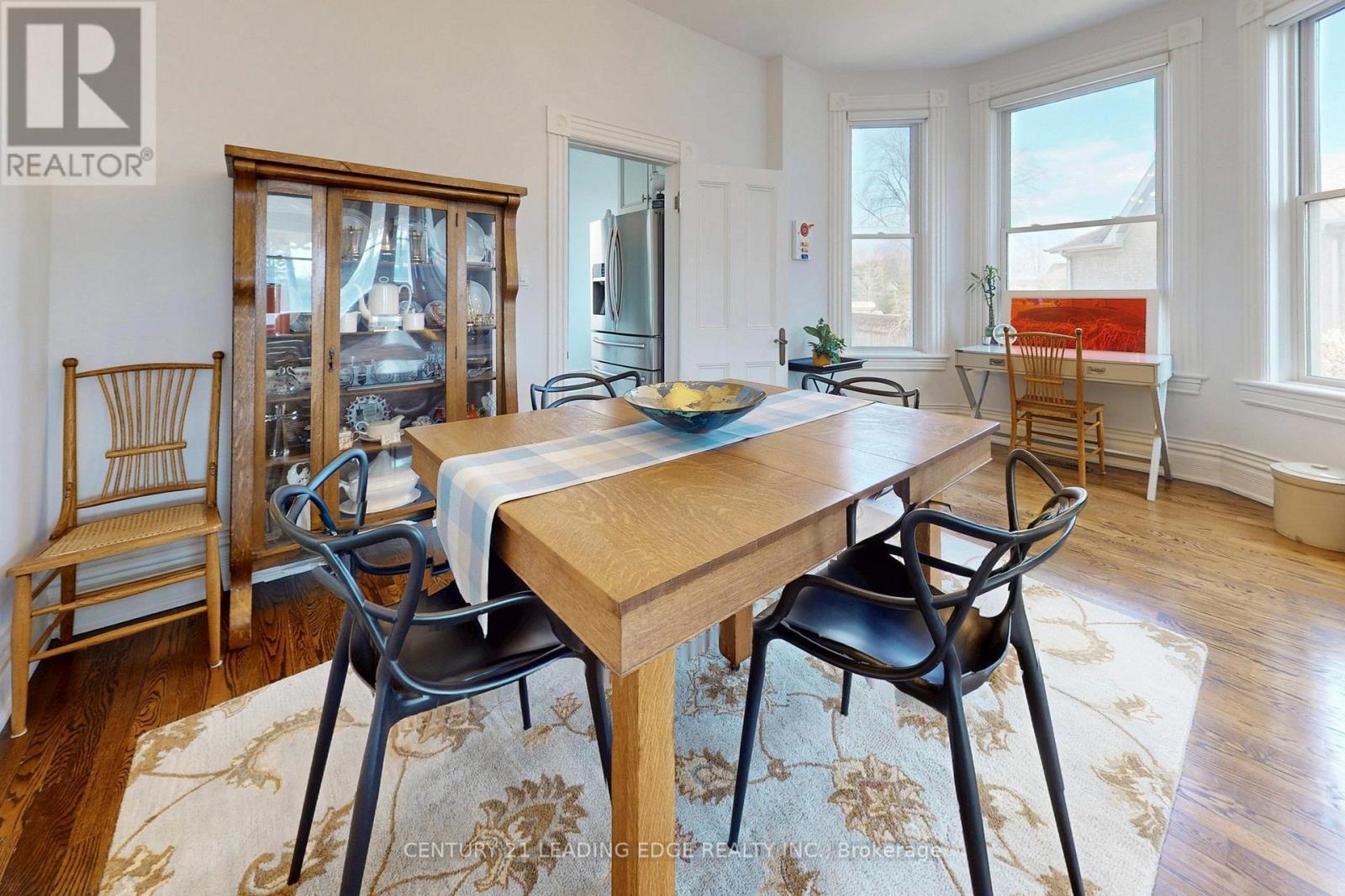 33 High Street, Georgina, Ontario  L0E 1R0 - Photo 6 - N12989400