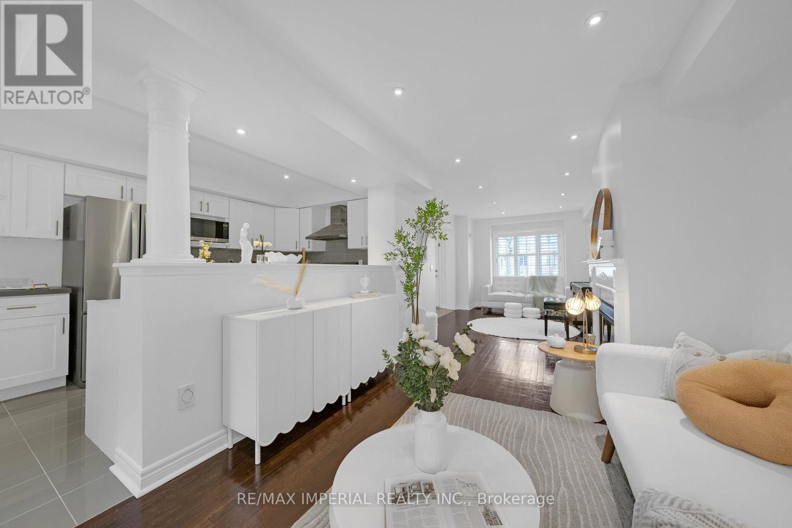 393 Bur Oak Avenue, Markham, Ontario  L6C 2T8 - Photo 13 - N12989420