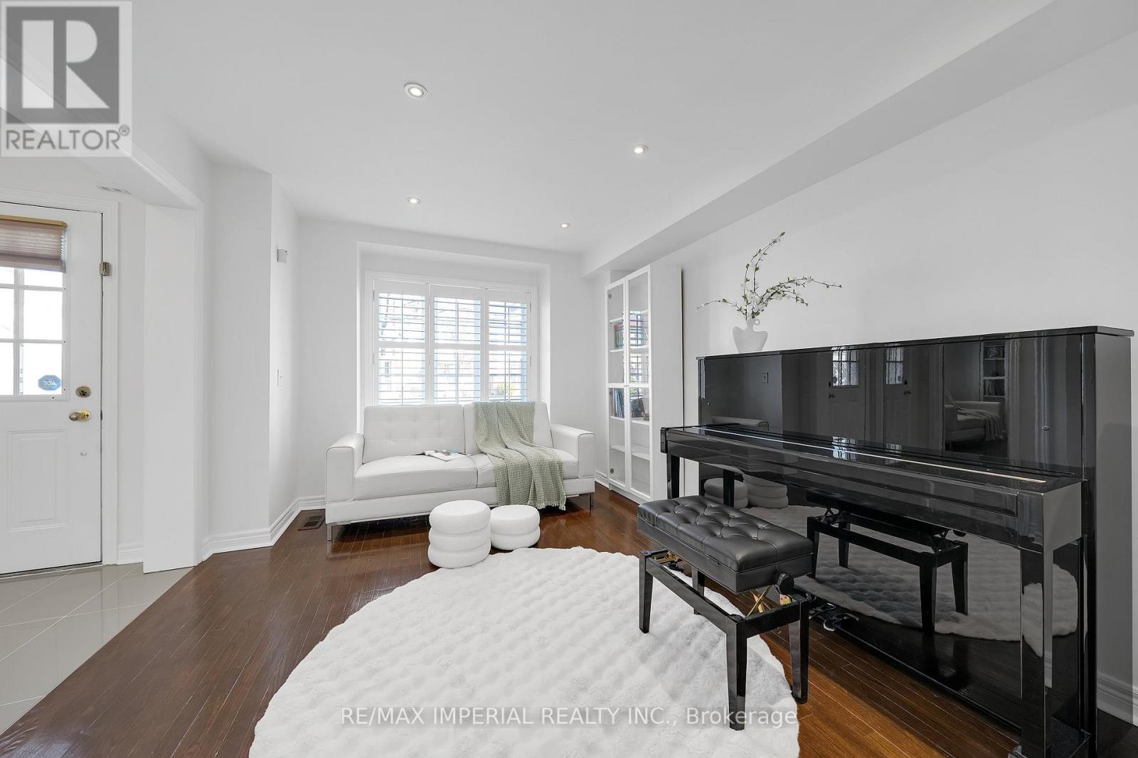 393 Bur Oak Avenue, Markham, Ontario  L6C 2T8 - Photo 16 - N12989420