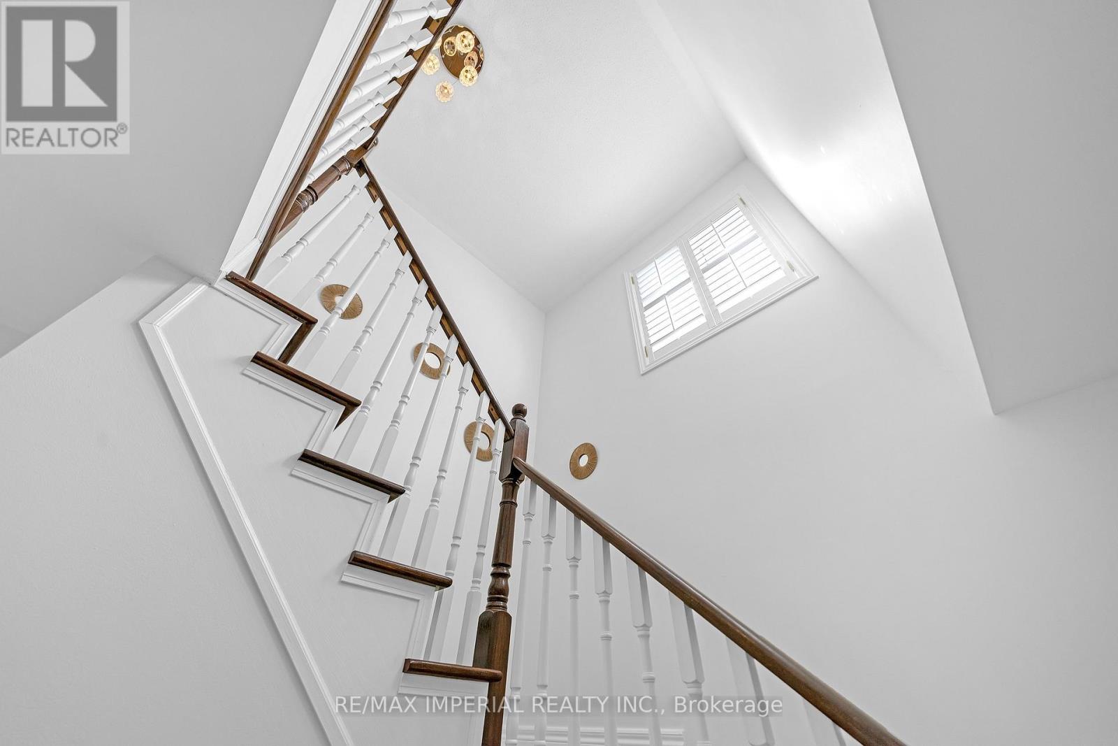 393 Bur Oak Avenue, Markham, Ontario  L6C 2T8 - Photo 23 - N12989420