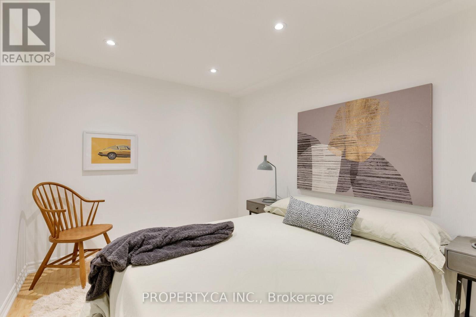 42 Cog Hill Drive, Vaughan, Ontario  L4K 1M7 - Photo 29 - N12989432