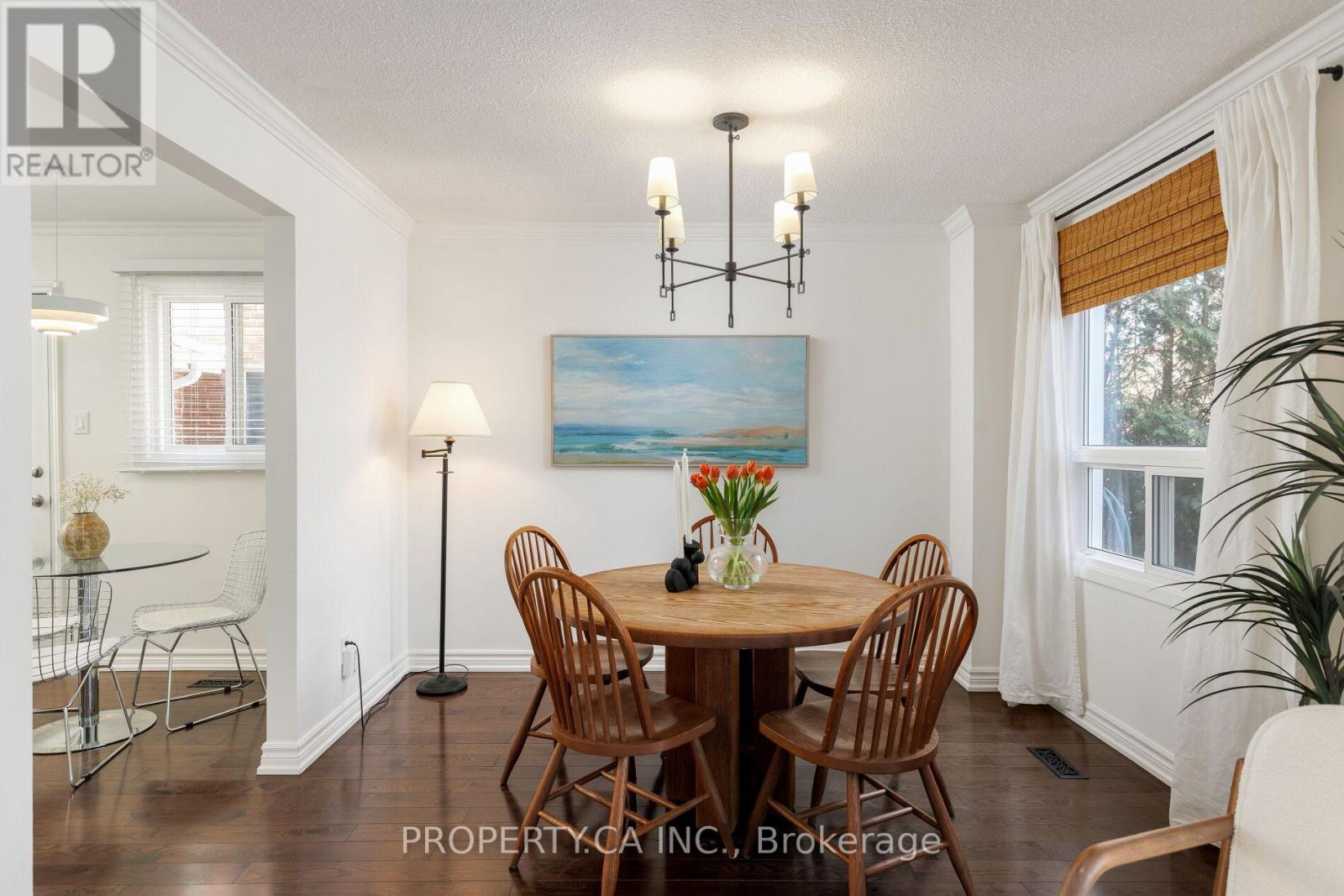 42 Cog Hill Drive, Vaughan, Ontario  L4K 1M7 - Photo 8 - N12989432