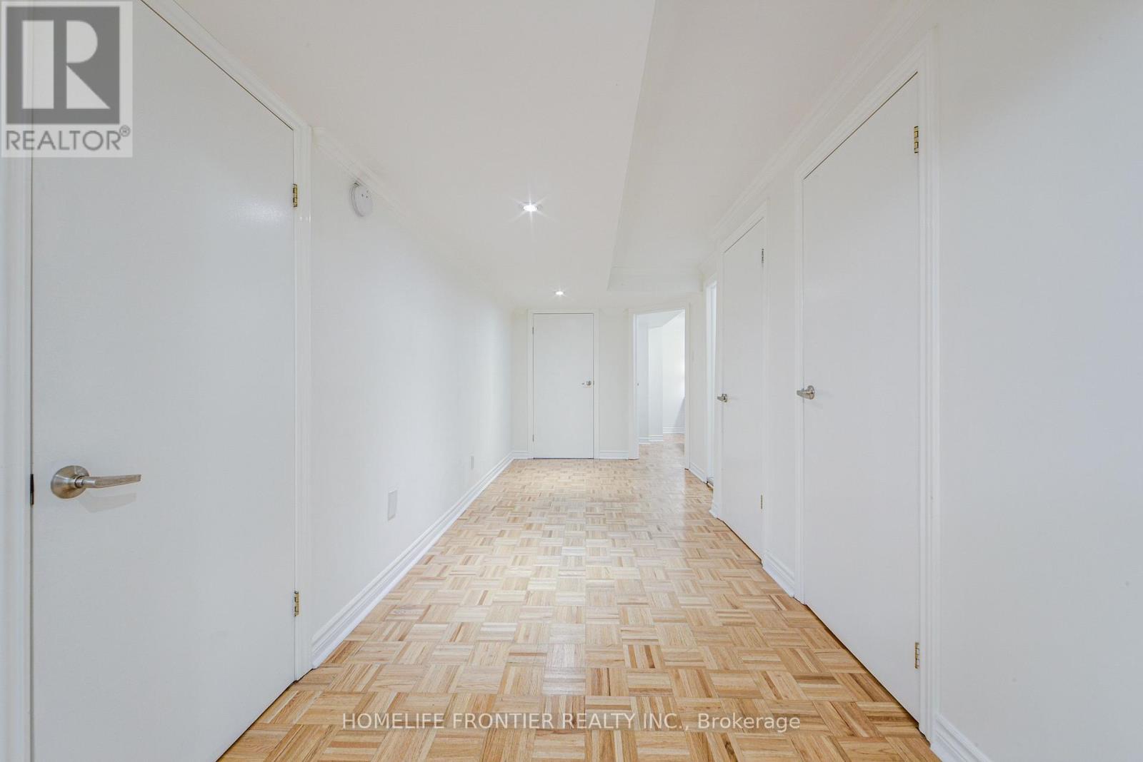 126 Forecastle Road, Vaughan, Ontario  L4K 5H7 - Photo 41 - N12989444