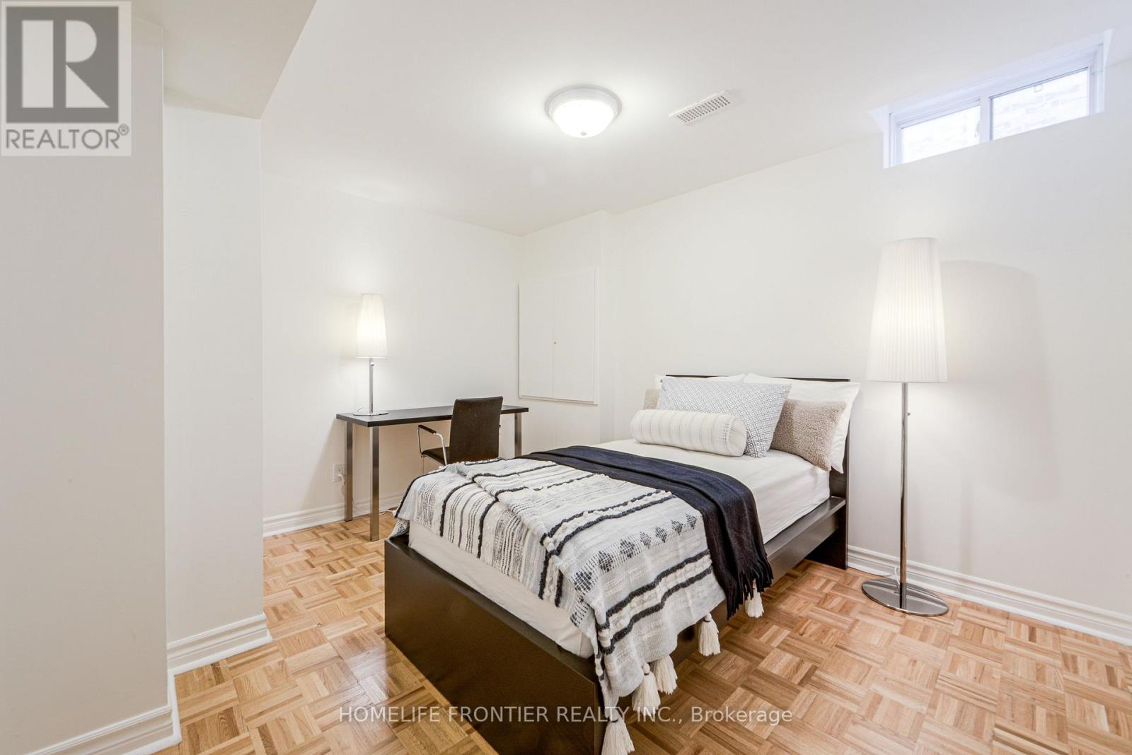 126 Forecastle Road, Vaughan, Ontario  L4K 5H7 - Photo 42 - N12989444