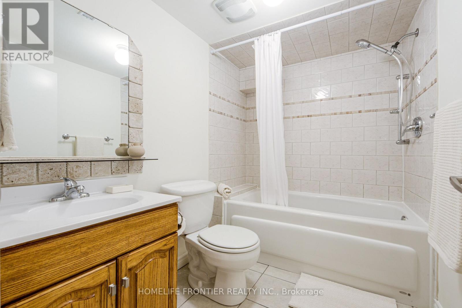 126 Forecastle Road, Vaughan, Ontario  L4K 5H7 - Photo 45 - N12989444