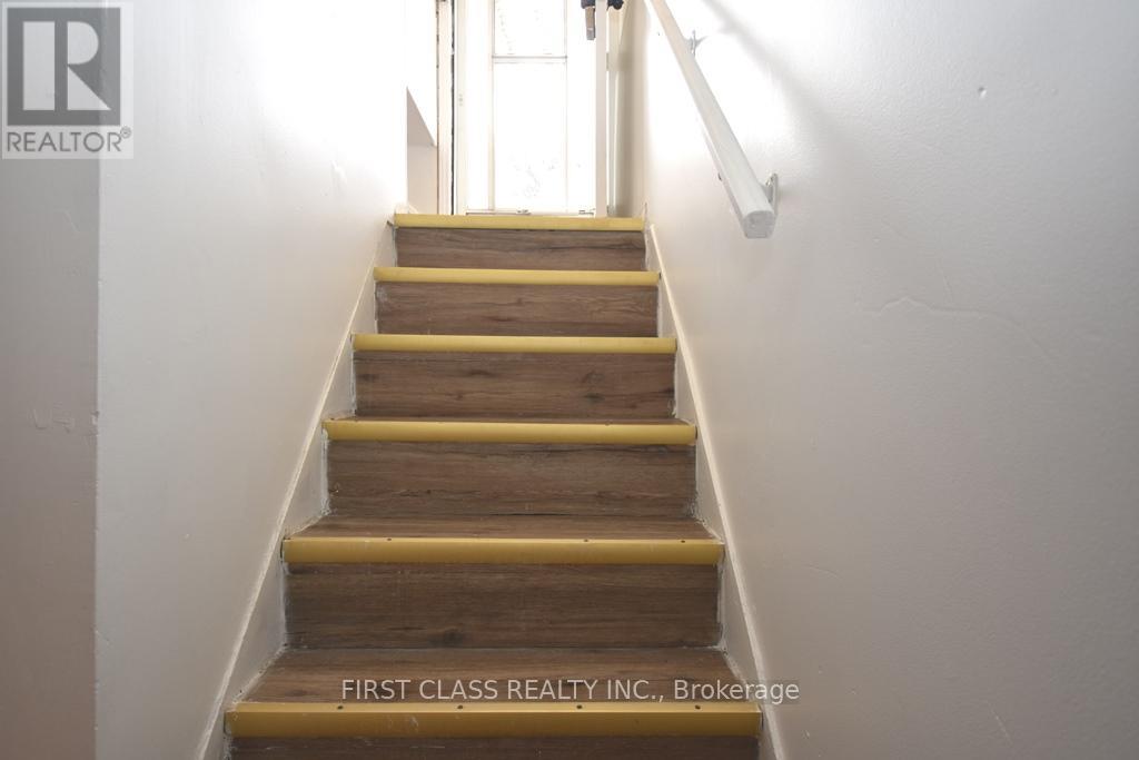 Bsmt - 49 Longford Drive, Newmarket, Ontario  L3Y 2Y6 - Photo 3 - N12989500