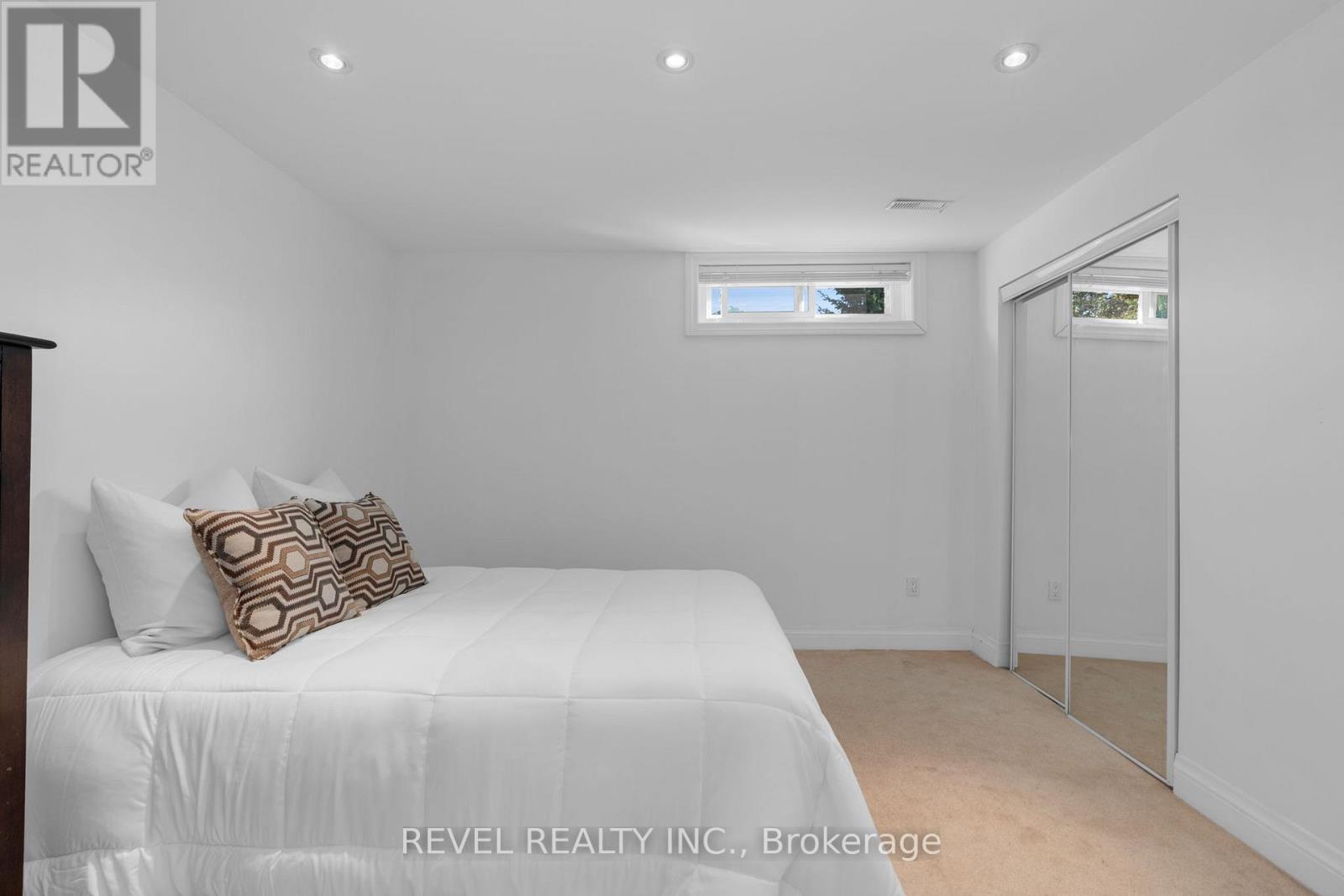 77 Marsellus Drive, Barrie (Holly), Ontario  L4N 8R6 - Photo 24 - S12989418