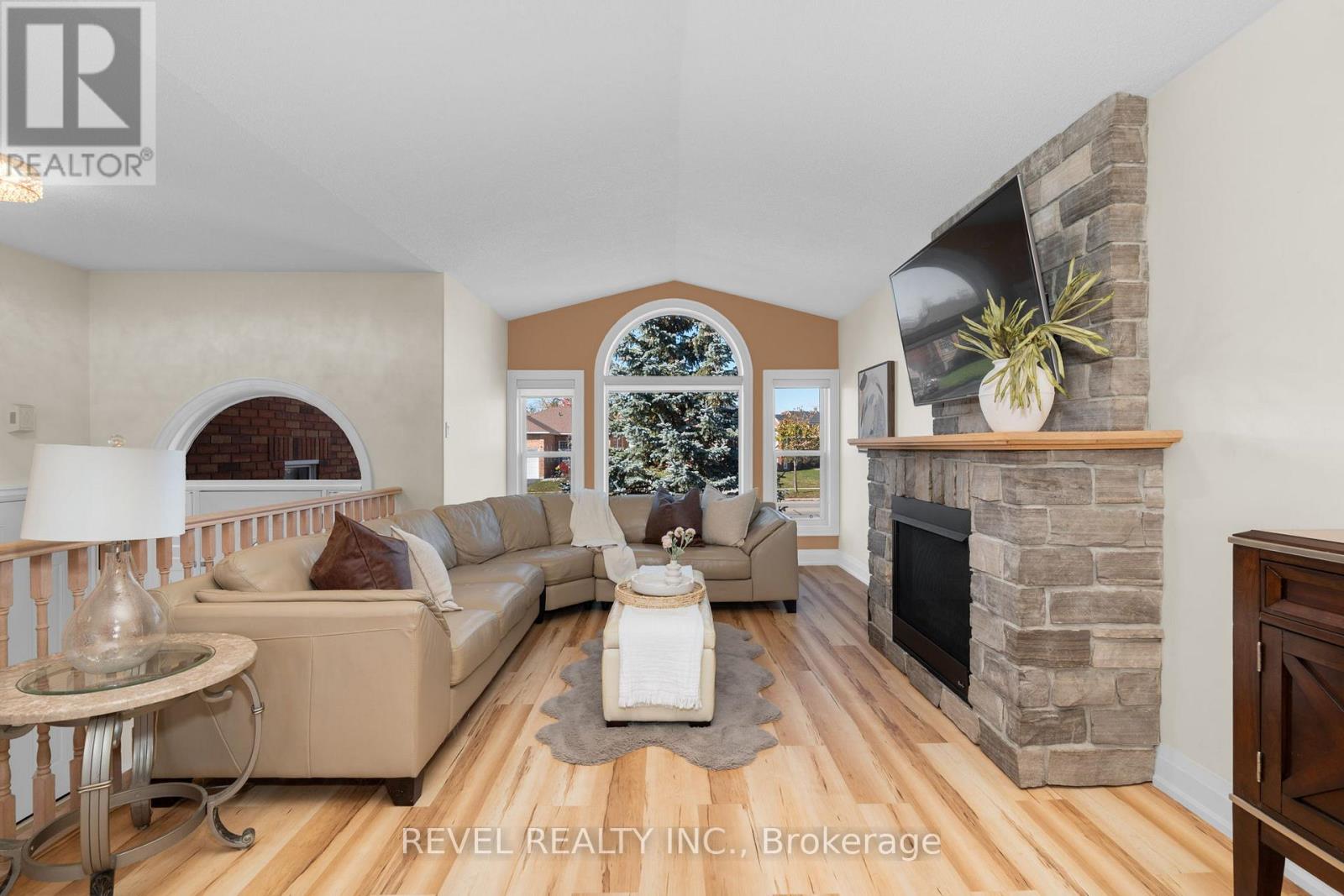 77 Marsellus Drive, Barrie (Holly), Ontario  L4N 8R6 - Photo 4 - S12989418