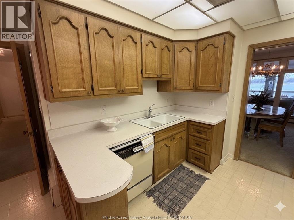 4470 Riverside Drive, Windsor, Ontario  N8Y 1B8 - Photo 10 - 26007864