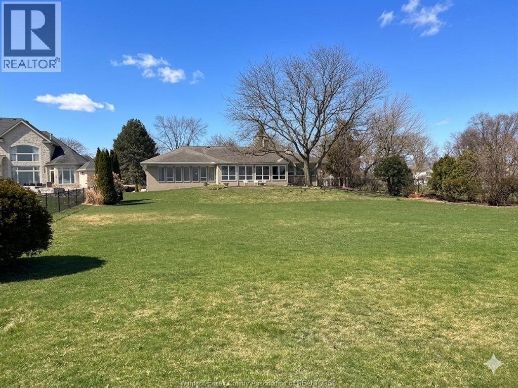 4470 Riverside Drive, Windsor, Ontario  N8Y 1B8 - Photo 32 - 26007864