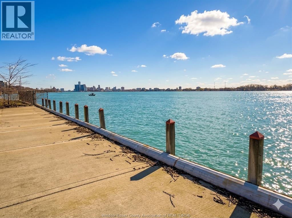 4470 Riverside Drive, Windsor, Ontario  N8Y 1B8 - Photo 36 - 26007864