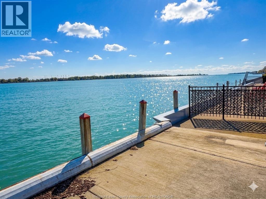 4470 Riverside Drive, Windsor, Ontario  N8Y 1B8 - Photo 37 - 26007864