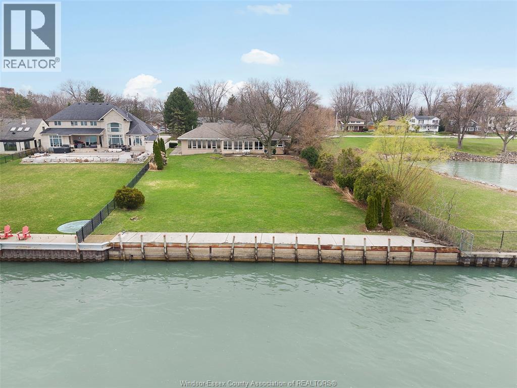 4470 Riverside Drive, Windsor, Ontario  N8Y 1B8 - Photo 38 - 26007864