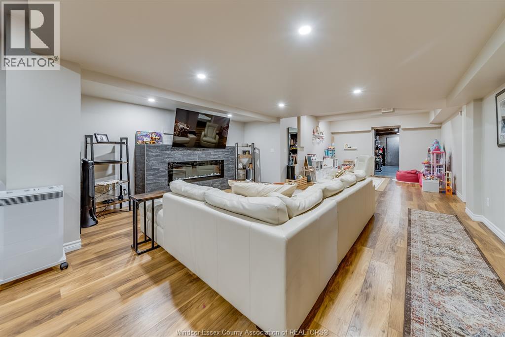 846 Park, Kingsville, Ontario  N9Y 3C5 - Photo 34 - 26007684