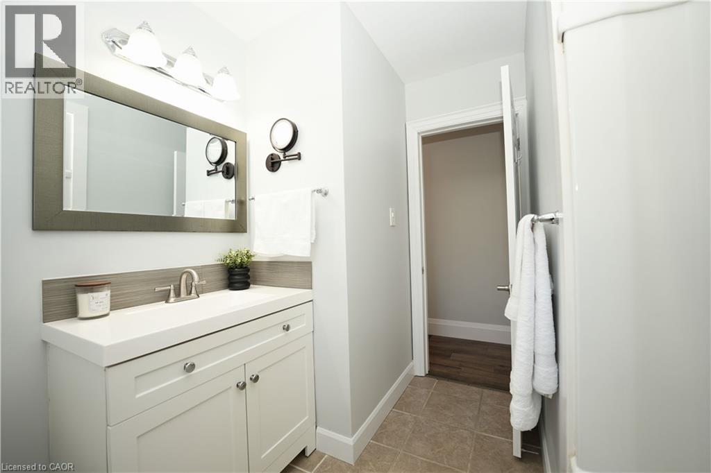 53 Freeman Avenue, Guelph, Ontario  N1H 4S9 - Photo 11 - 40819031