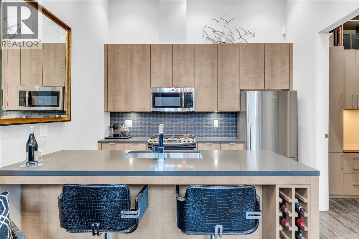 1762 Ontario Street, Vancouver, British Columbia  V5T 0G2 - Photo 4 - R3083264