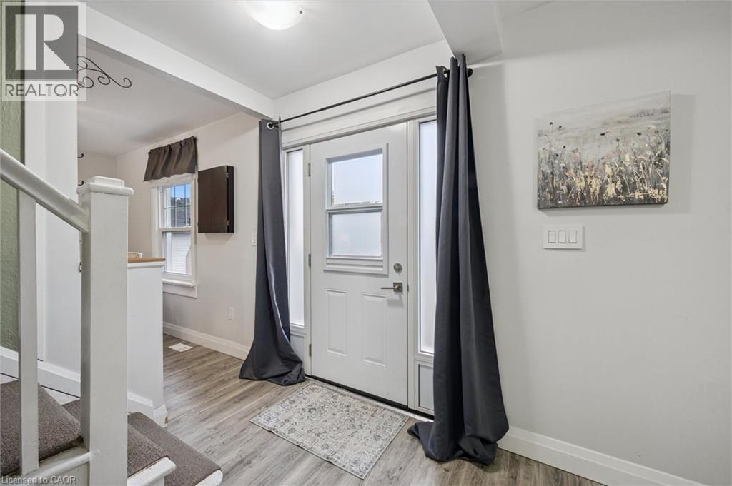 145 Bridgeport Road E, Waterloo, Ontario  N2J 2K3 - Photo 5 - 40805447