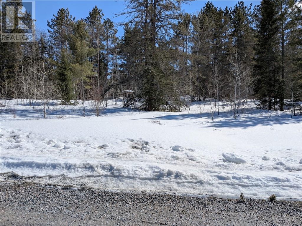 375 Northern Central, St. Charles, Ontario  P0M 1X0 - Photo 2 - 2127089