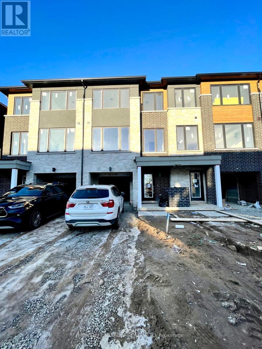 87 Windtree Way, Halton Hills, Ontario  L7G 0P6 - Photo 2 - W12989404