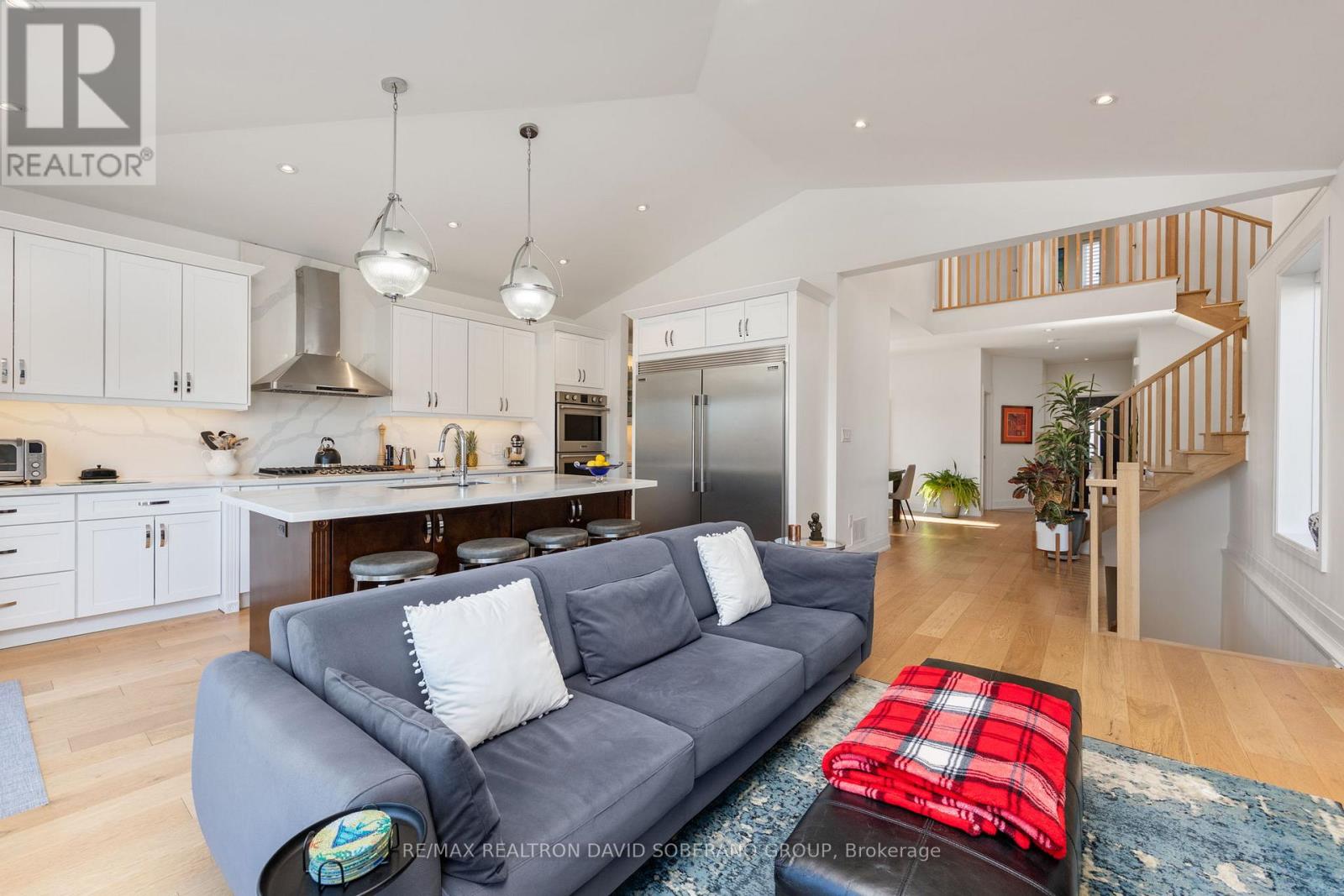 105 Winston Park Boulevard, Toronto, Ontario  M3K 1C4 - Photo 13 - W12989446