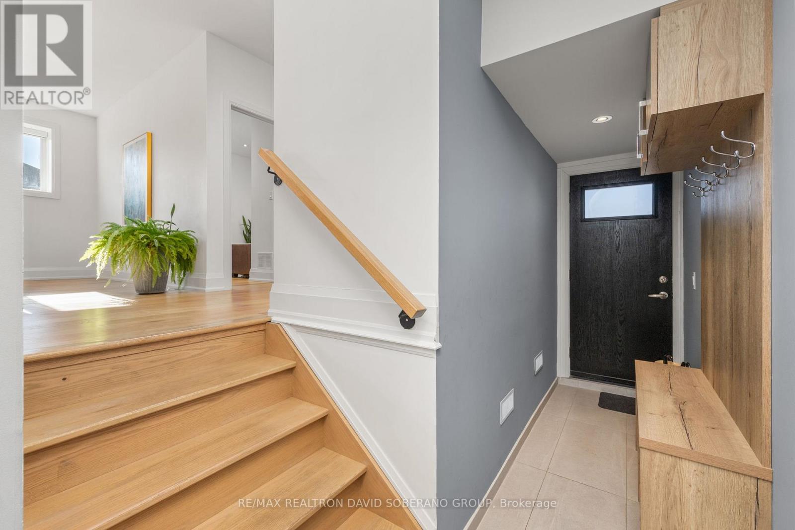 105 Winston Park Boulevard, Toronto, Ontario  M3K 1C4 - Photo 20 - W12989446