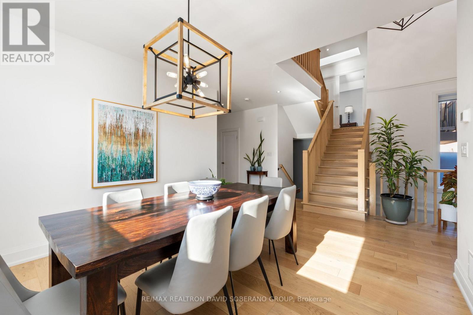 105 Winston Park Boulevard, Toronto, Ontario  M3K 1C4 - Photo 8 - W12989446