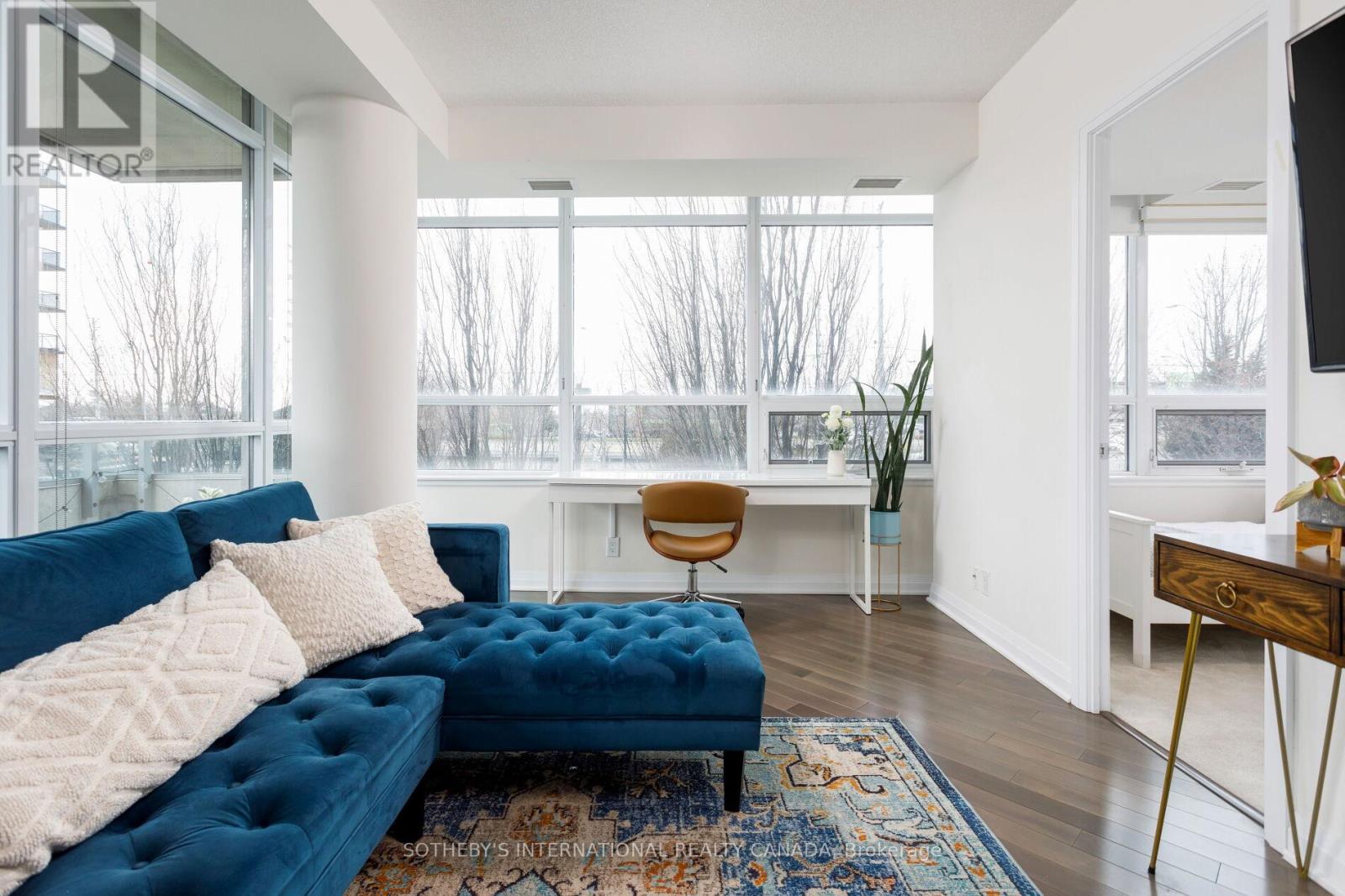 210 - 1055 Southdown Road, Mississauga, Ontario  L5J 0A3 - Photo 18 - W12989450