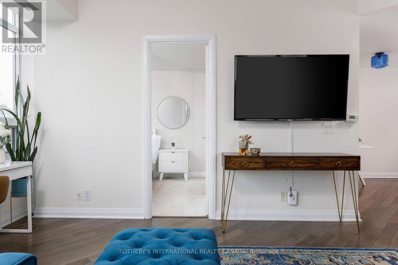 210 - 1055 Southdown Road, Mississauga, Ontario  L5J 0A3 - Photo 19 - W12989450