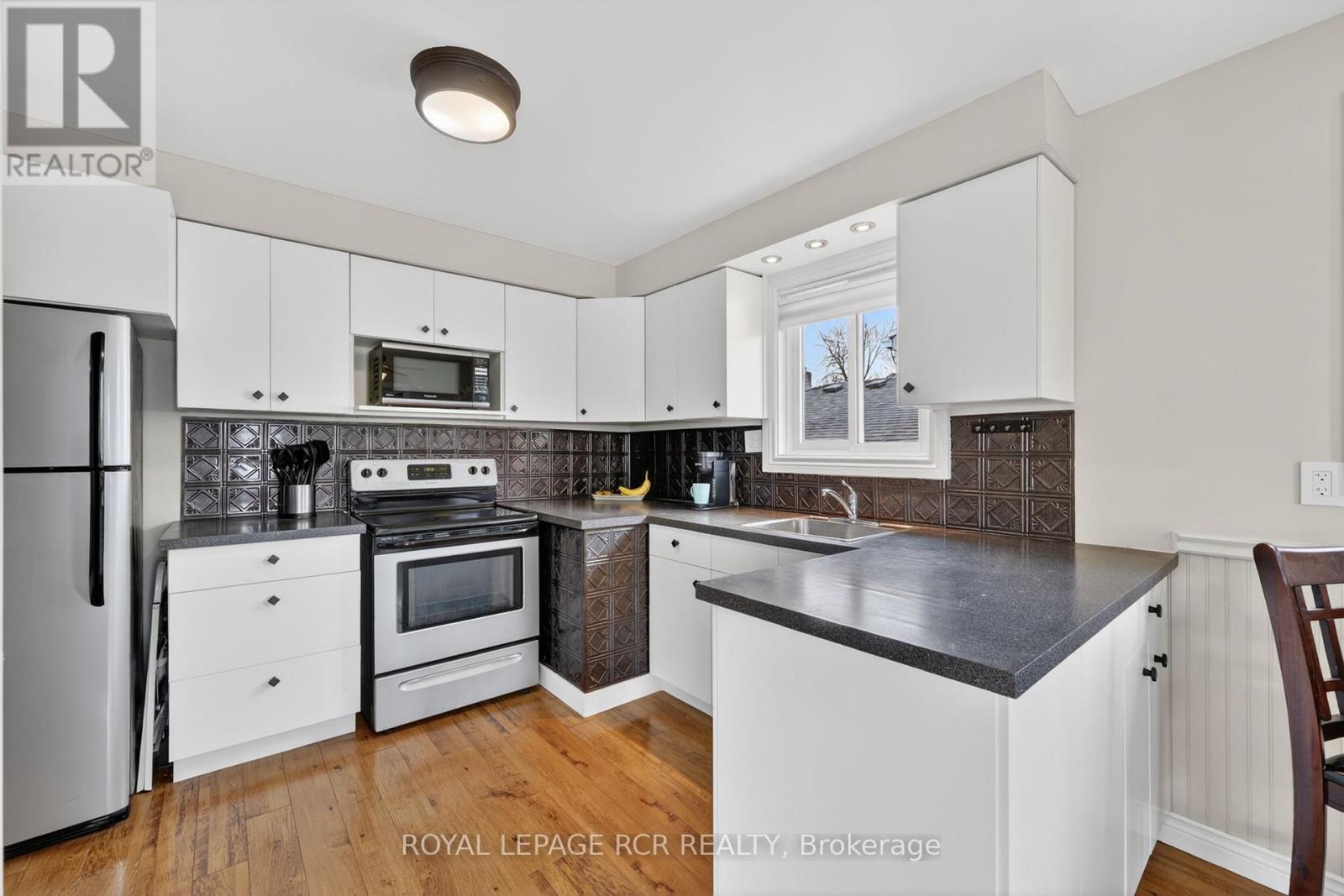 164 Burbank Crescent, Orangeville, Ontario  L9W 3H8 - Photo 10 - W12989460