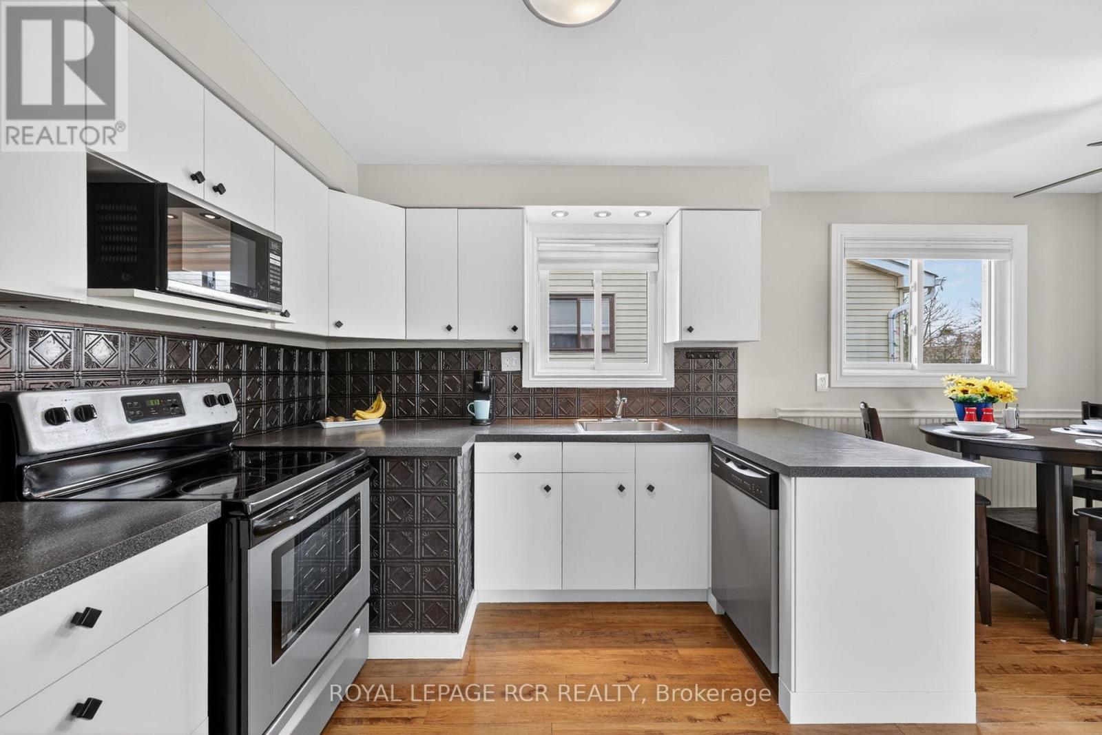 164 Burbank Crescent, Orangeville, Ontario  L9W 3H8 - Photo 12 - W12989460