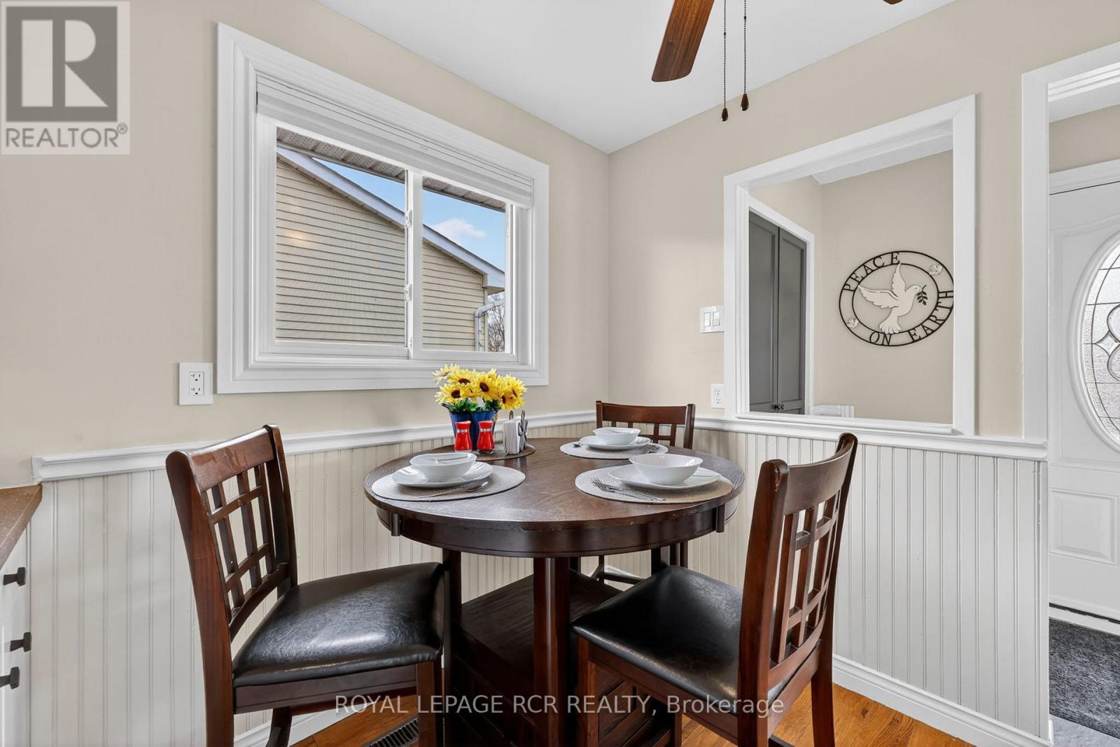 164 Burbank Crescent, Orangeville, Ontario  L9W 3H8 - Photo 9 - W12989460