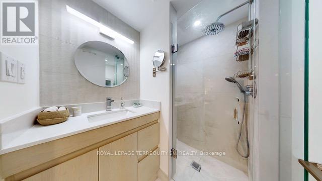 Lower - 3170 The Credit Woodlands, Mississauga, Ontario  L5C 2J4 - Photo 13 - W12989478
