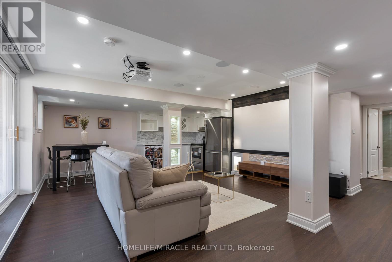 2343 Falling Green Drive, Oakville, Ontario  L6M 5A7 - Photo 32 - W12989480