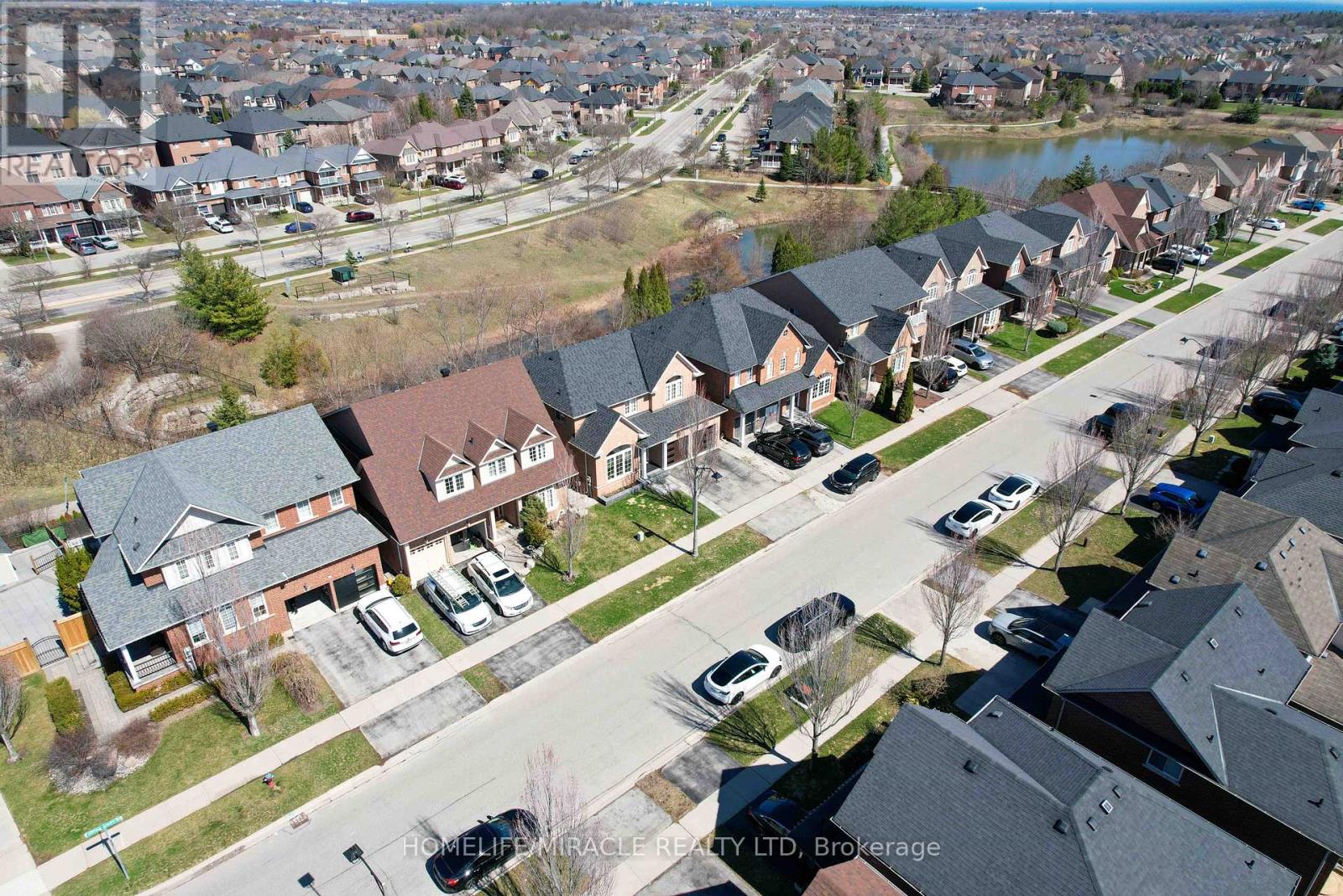 2343 Falling Green Drive, Oakville, Ontario  L6M 5A7 - Photo 43 - W12989480